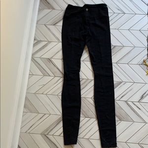 Lululemon leggings black size 2